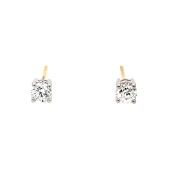 Pre Owned 18ct Diamond Stud Earrings ZU603